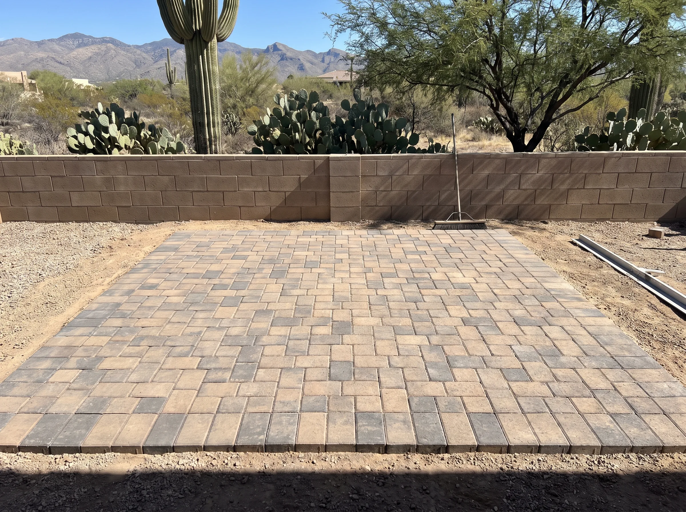 Finished paver patio in a Tucson back yard